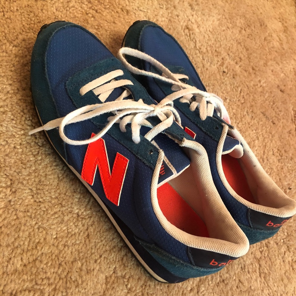 Size 8 Women’s New Balances